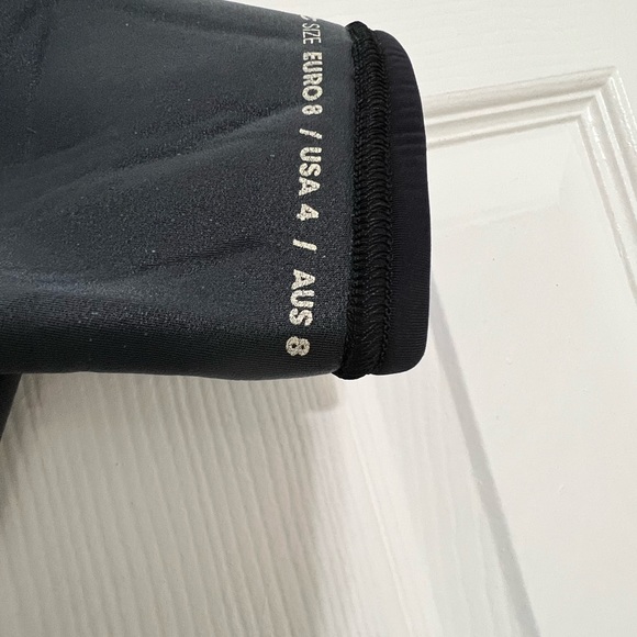 Billabong Shorty Women’s Springsuit - Picture 4 of 4